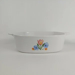  CORNING WARE  TULIP 2L A-2-B CASSEROLE DISH  - Picture 1 of 7