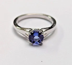 18ct White Gold Ring Round Blue Tanzanite Single Gemstone Ring Size Q - Picture 1 of 12