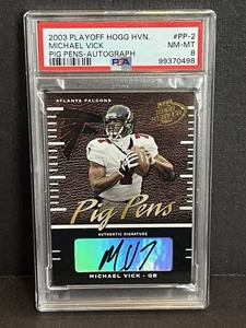 Plumas Michael Vick Auto 2003 Playoff Hogg Heaven Pig/25 Falcons PSA 8 casi nuevas-como nuevas - Imagen 1 de 3