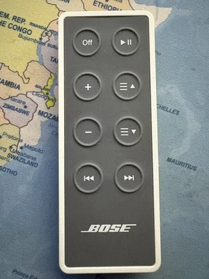 GENUINE  Bose Sounddock 10 SD10 Blue-tooth Digital Music System REMOTE CONTROL - Image 1 of 3