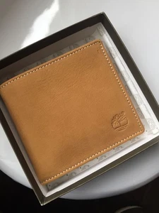 Timberland Coin Pocket Bilfold Wallet New in Box - Picture 1 of 2