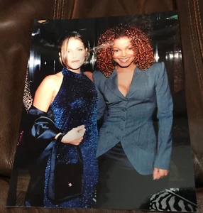 Lisa Marie Presley & Janet Jackson glänzend 8X10 Originalfoto - Bild 1 von 2