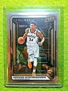 GIANNIS ANTETOKOUNMPO SILVER CHROME CARD BUCKS 2019 The National VIP - Bild 1 von 12