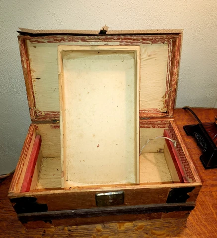 Antique Charming 12" Victorian Era Doll Trunk With Insert Cover