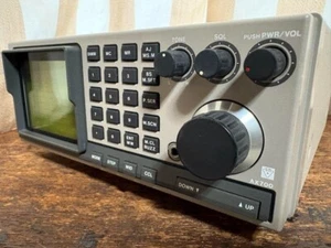 YAESU STANDARD AX-700 ODBIORNIK KOMUNIKACYJNY Używany z Japonii - Zdjęcie 1 z 12