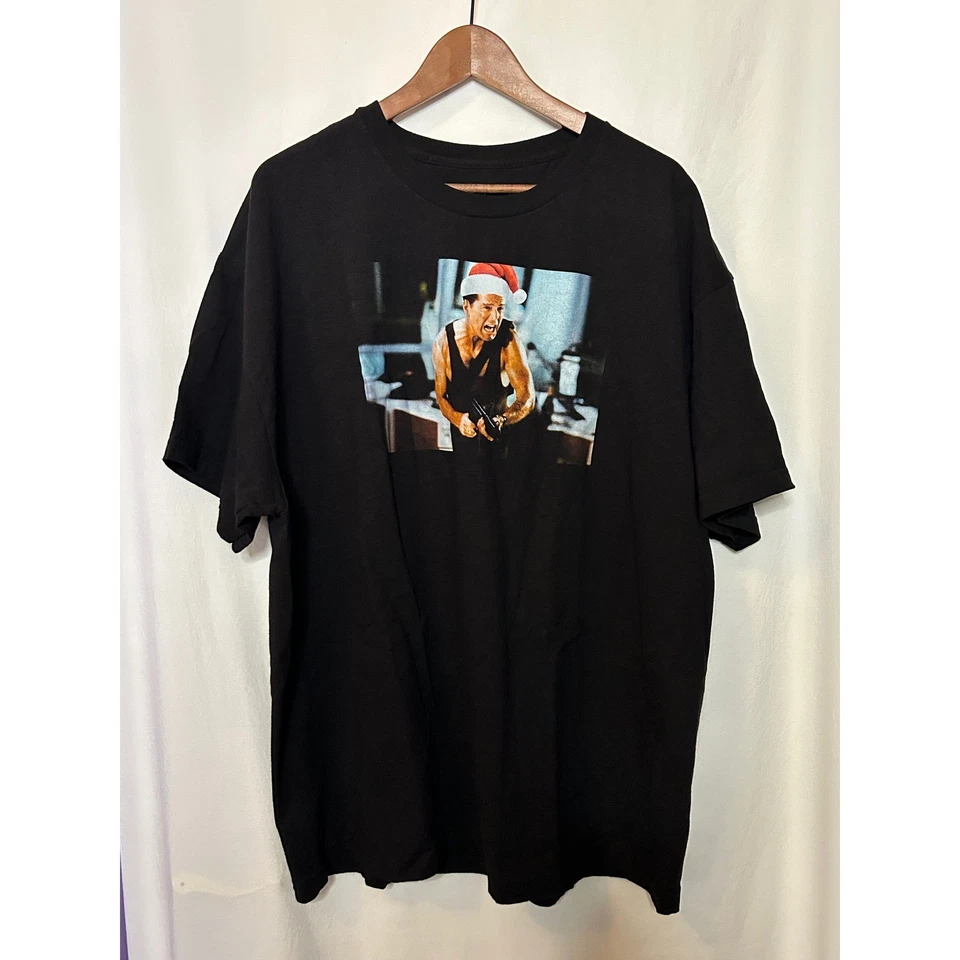 Bobby Fresh Die Hard John McClane Christmas Santa Hat T Shirt 2XL - Image 1 of 4