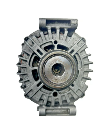 Генератор переменного тока Audi A6 2013-2016 180 А 14 В CW 6-Groove 06H903018E - Изображение 1 из 4