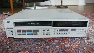 Videoregistratore JVC BR-S600E parzialmente testato - Foto 1 di 12
