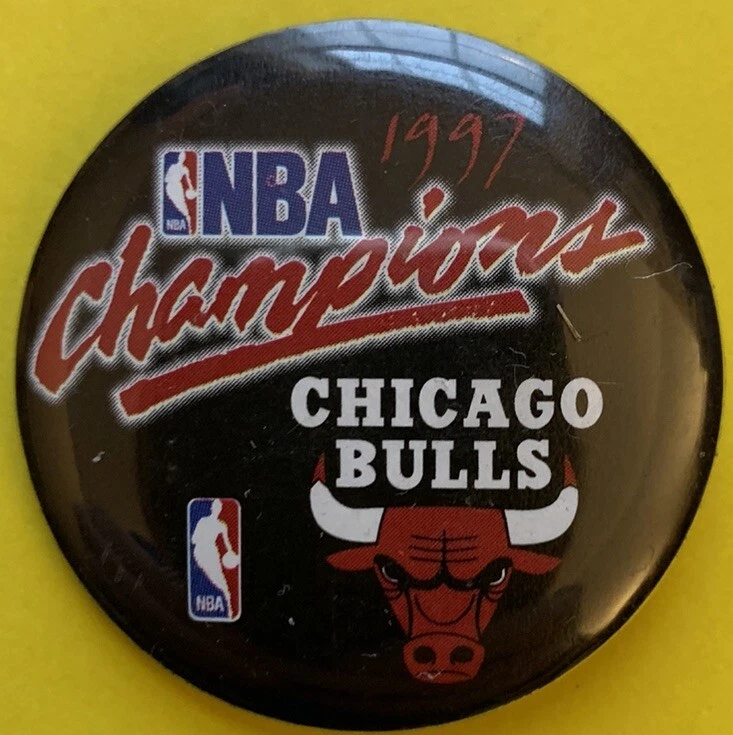 1997 Chicago Bulls Vintage NBA Champions basketball Button pin Michael Jordan 1 - Image 1 of 1
