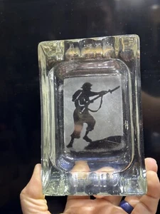 WW1 Soldier Glass Etched Ashtray 4" x 6" Smoking Cigarette Bar - Picture 1 of 11
