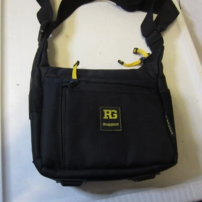 Ruggard Hunter 9 INCH X 7 INCH STREAK 15 Camera Holster Bag - Image 1 of 4