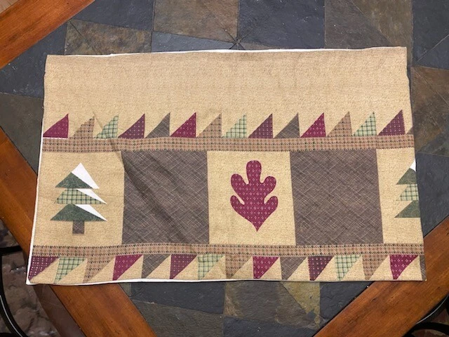 Cenefa rústica - Diseño de pino y hoja - 60" x 18" (un par) Foto 1 de 3