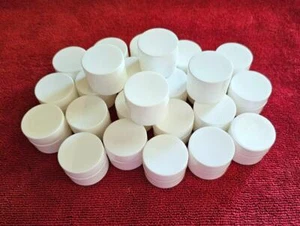 28 White Plastic Lip Balm Jars w/Lids .25 Oz - Picture 1 of 4