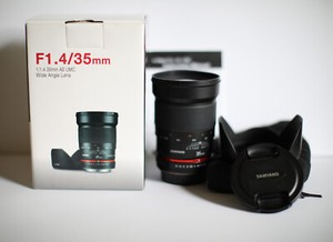 Samyang 35mm F1.4 AS UMC Wide Angle Lens for Canon EF boxed