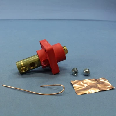 Leviton Red ECT 18 Series Cam Male Panel Receptacle Ball Nose 400A 18R23-R - Image 1 of 4