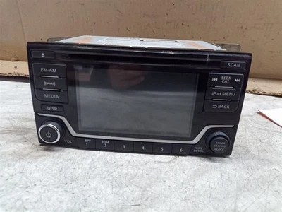 Nissan Versa 2018 receptor AM FM 7,0 pantalla táctil 281859MF0A Foto 1 de 4