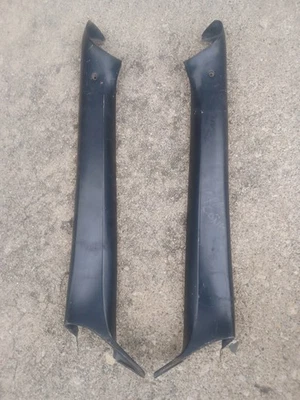 71-76 CAPRICE LESABRE GRANDVILLE IMPALA CONVERTIBLE PARABRISAS PILAR MOLDURAS PAR Foto 1 de 4