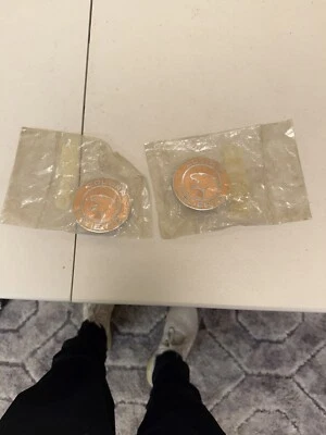 Juego de emblemas NOS 1991-1997 Mercury Cougar XR7 exterior dorado Cougar Calinte Foto 1 de 3