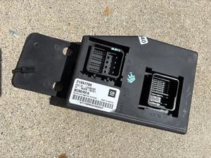 GMC CANYON GM DELPHI 2004 2005 módulo de control de carrocería BCM 21997788 OEM - Imagen 1 de 4