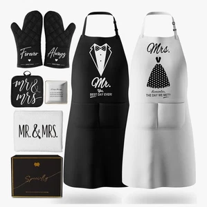 Mr & Mrs Fondblou Gifts For Couples Specialfly  - Picture 1 of 3