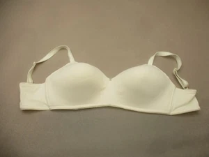 38DDD Adore Me Womens White Lined Wireless Back Closure Demi Bra 10R - Picture 1 of 8