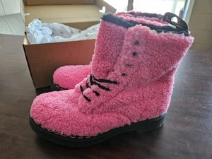 Size 6 Dr. Martens 1460 Pascal Clash Pink Lux Borg - New with box - Picture 1 of 8