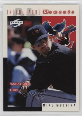 1998 Score Interleague Moments Mike Mussina #258 HOF - Image 1 of 2