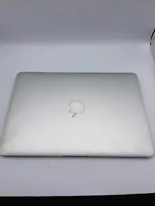 Apple MacBook Air A1369 13.3" Laptop - MC965LL/A (July, 2011) P7771 - Picture 1 of 9