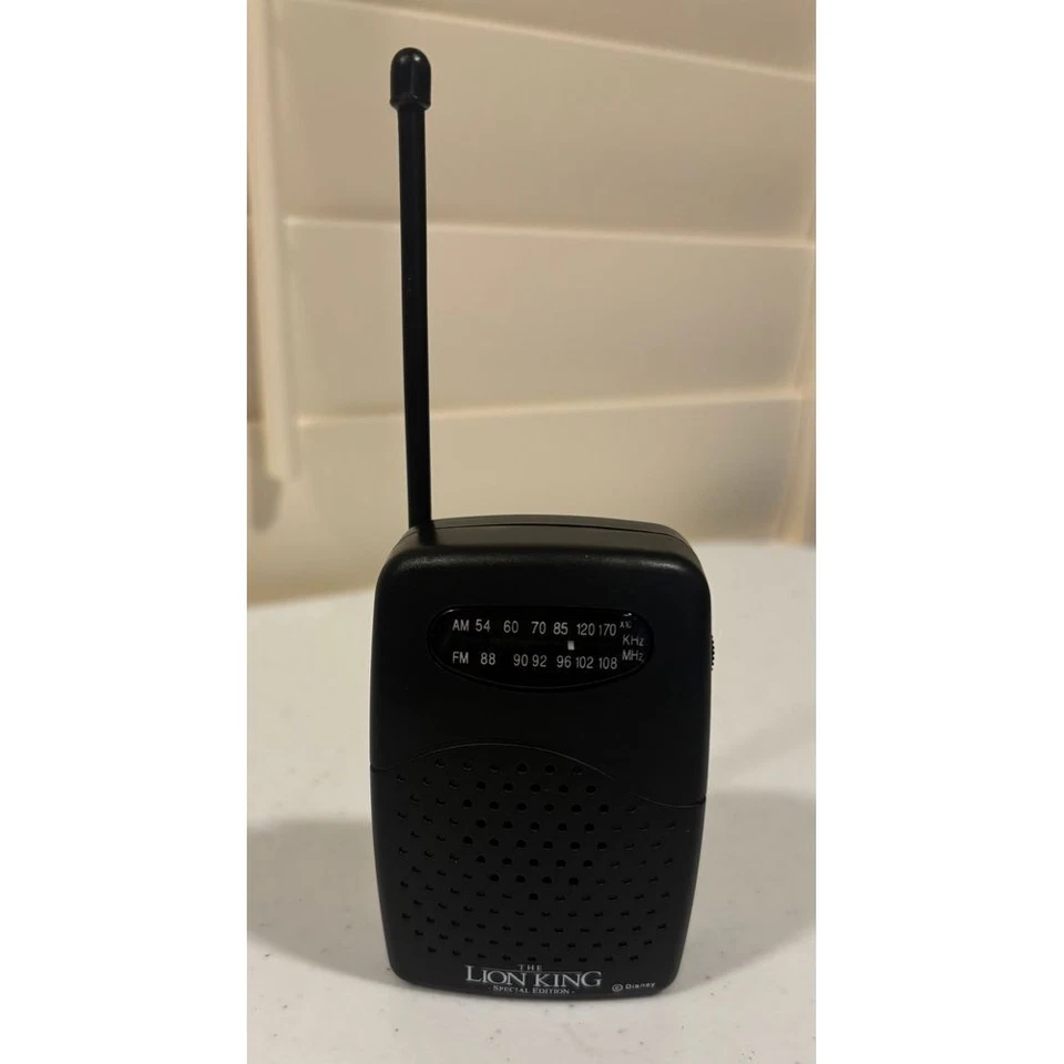 Rádio AM/FM portátil edição especial Disney Lion King vintage anos 90 eletrônicos - Imagem 1 de 4