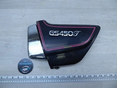1982 Suzuki GS450T PL1231-25. left side cover with emblem badge - Image 1 of 4