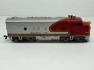 Bachmann Diesel Locomotive F7A ATSF Santa Fe #4015 HO Scale - Picture 1 of 11