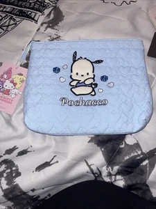 Sanrio Hello Kitty and Friends Kosmetiktasche Pochacco gesteppt blau Neu mit Etikett - Bild 1 von 3