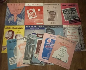 Konvolut 14 alte Noten CROSBY, ROGERS HAMMERSTEIN, HELLO DOLLY, OKLAHOMA - Bild 1 von 15