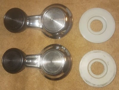 1968-72 Oldsmobile Cutlass 442 крыло окна шатуны с зажимом и пылезащитная крышка-ОРИГИНАЛ - Изображение 1 из 2