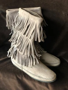MINNETONKA, Fransenstiefel, grau, Gr 40 - Bild 1 von 5