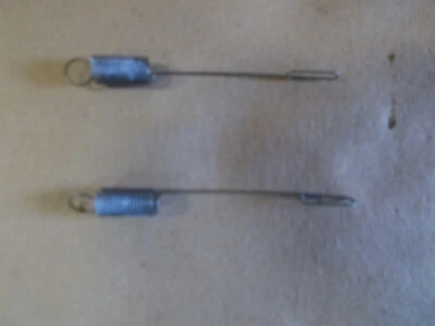 Pack of 2 Briggs and Stratton 690319 Governor Spring - Image 1 of 3