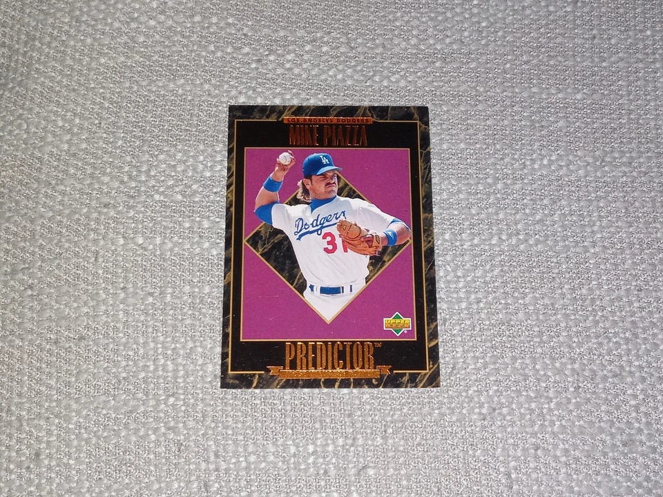 1995 Upper Deck Predictor Award Winners #H8 Mike Piazza - Image 1 of 2