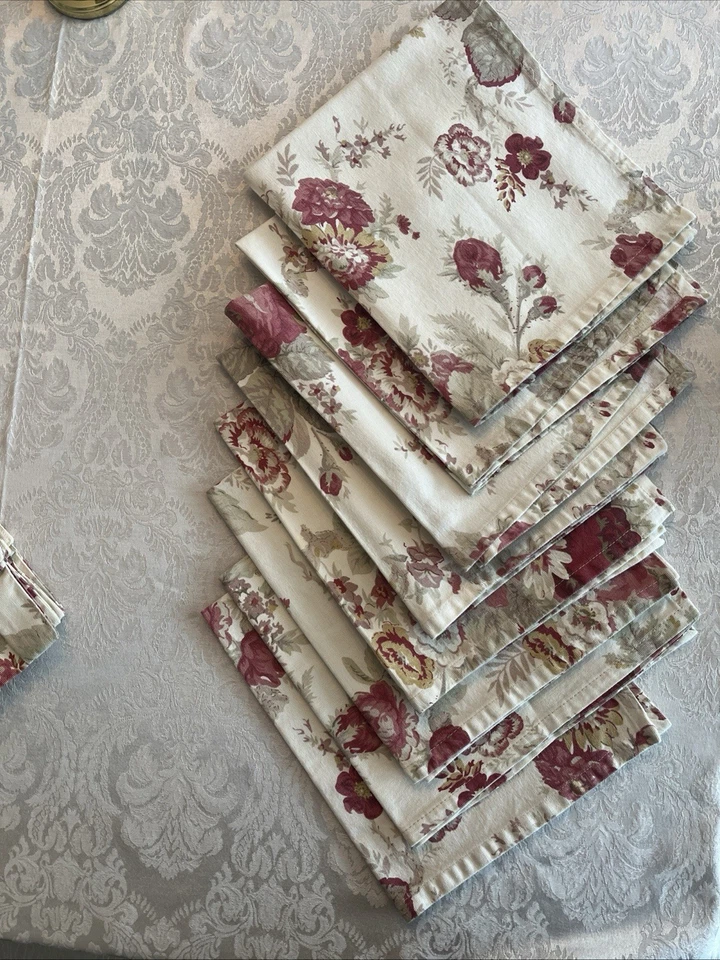 Set 8 Cotton Blend red and tan floral Dinner Napkins  - Image 1 of 1