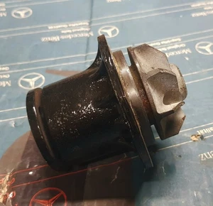 MERCEDES 190SL PONTON W114 W115 radiator water pump overhauled works, see photos - Picture 1 of 7
