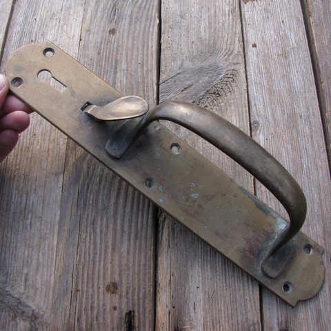 Old Large Brass Norfolk Latch Door Handle Pull by Gibbons of Wolverhampton Cover