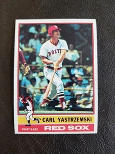 CARL YASTRZEMSKI 1976 TOPPS BASEBALL CARD #230 BOSTON RED SOX - Picture 1 of 2