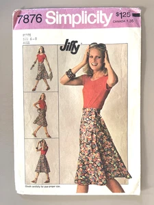 Falda envolvente delantera Simplicity Misses de 1970 patrón 7876 talla pequeña sin cortar - Imagen 1 de 2