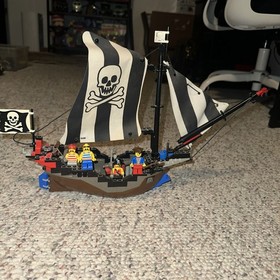 LEGO 6268 Renegade Runner Pirates Imperial Soldiers