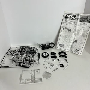 Harley-Davidson Black Special / Fat Boy FLSTF kit modellino scala 1/12 vintage - Foto 1 di 10