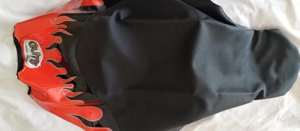 Cubierta de asiento con pinza GUTS Honda XR650R 2000 2001 2002 2003 2004 2005 2006 2007 Foto 1 de 2