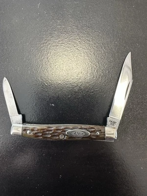 Cuchillo Case XX hueso verde 1940-1964 2 hojas como nuevo.  Cuchillo Bottom X Case. Foto 1 de 4