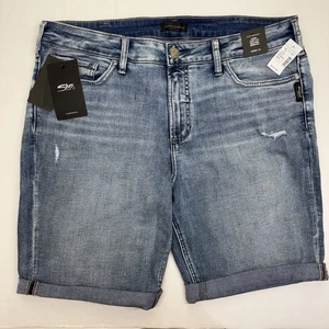 NWT SILVER Jeans Blue Avery Curvy High Rise Bermuda Short Women’s Size 18 W - Picture 1 of 10