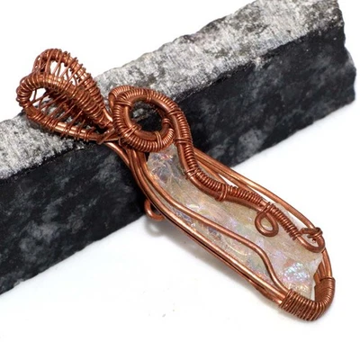 Oferta Premium Cristal Titanio Aura Cuarzo Colgante Piedras Preciosas Tamaño 2.8" GW Foto 1 de 3