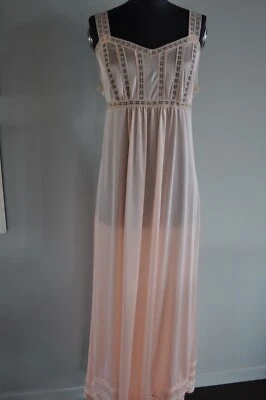 Vintage Gossard Artemis Long Sleepware Peach Read for Measurements - Image 1 of 4
