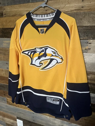 Nashville Predators Official License Hockey Jersey Size S. No Name or Number Cover